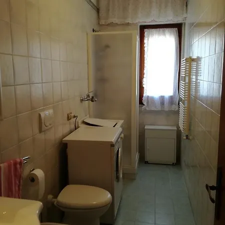 בית נופש Casa Vacanze Lanera מטרה